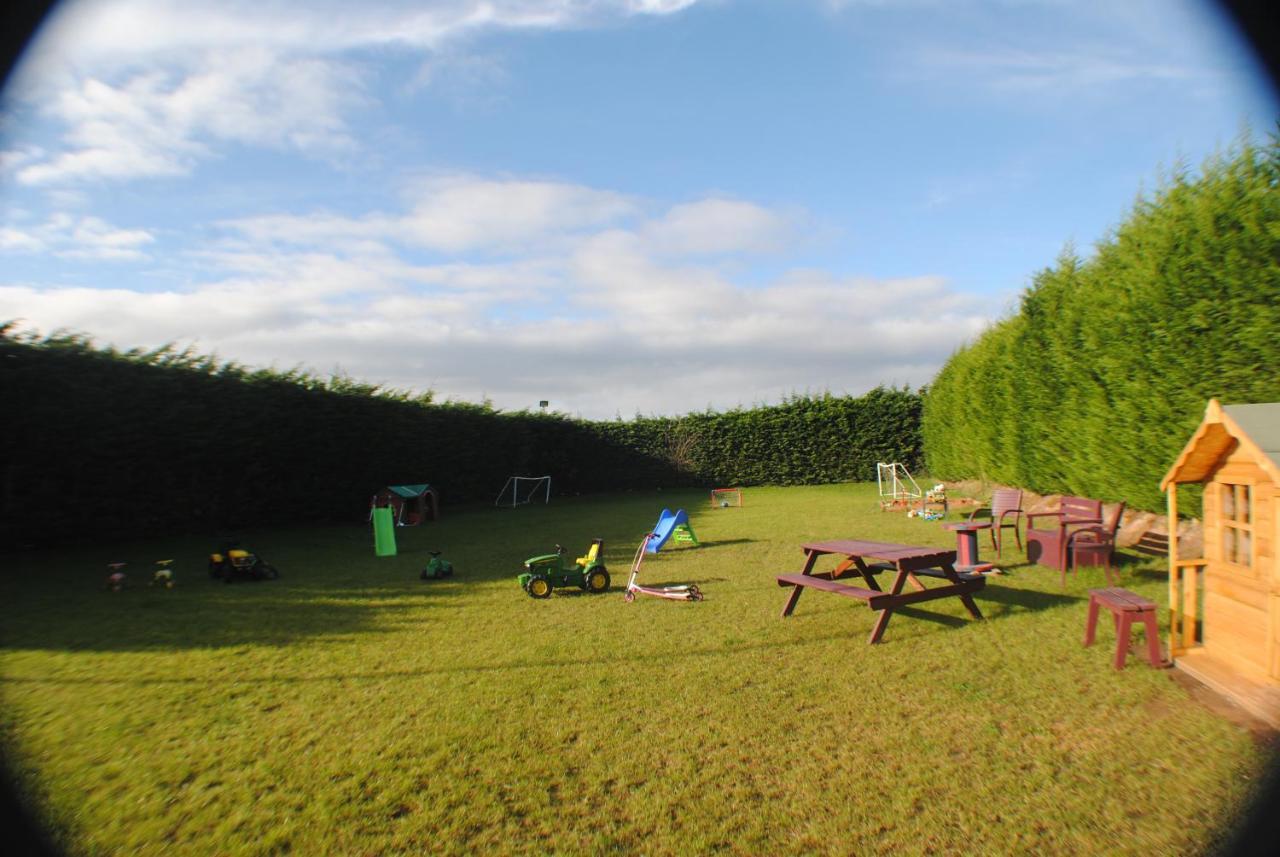 Fairview Farm 14 Luxury Lodges, Cabins, Dog Friendly, Suitable For Couples, Families And Groups, Wedding Guests , Corporate Events, Sleeps 2-65 Guests In Ravenshead, Near Sherwood Forest, Set In 88 Acres *