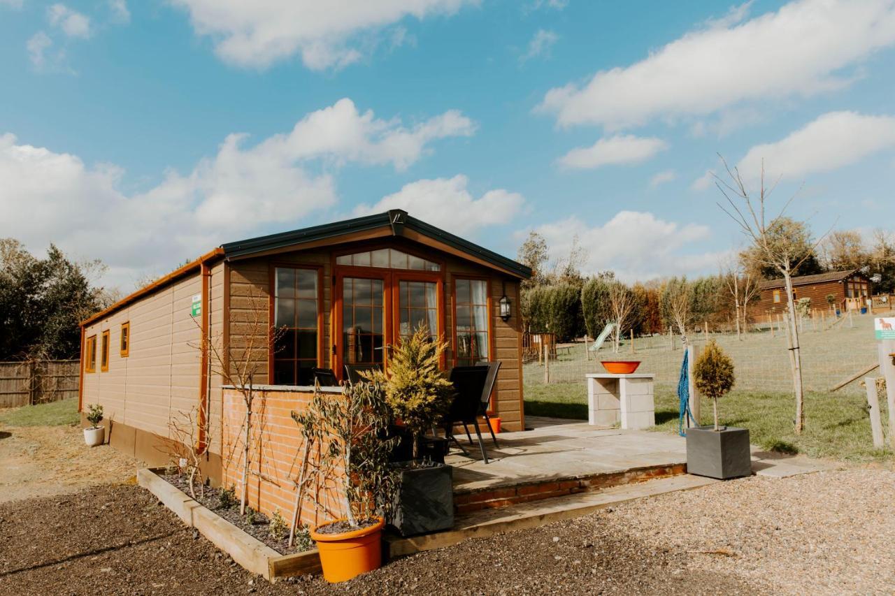 Fairview Farm 14 Luxury Lodges, Cabins, Dog Friendly, Suitable For Couples, Families And Groups, Wedding Guests , Corporate Events, Sleeps 2-65 Guests In Ravenshead, Near Sherwood Forest, Set In 88 Acres * Nottingham