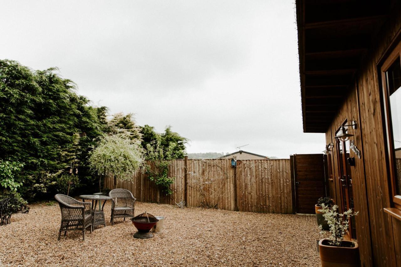 Chalet Fairview Farm 14 Luxury Lodges, Cabins, Dog Friendly, Suitable For Couples, Families And Groups, Wedding Guests , Corporate Events, Sleeps 2-65 Guests In Ravenshead, Near Sherwood Forest, Set In 88 Acres *